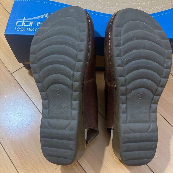 Dansko Maureen Clog - Brown W's 40 Excellent Condition - Picture 7 of 11